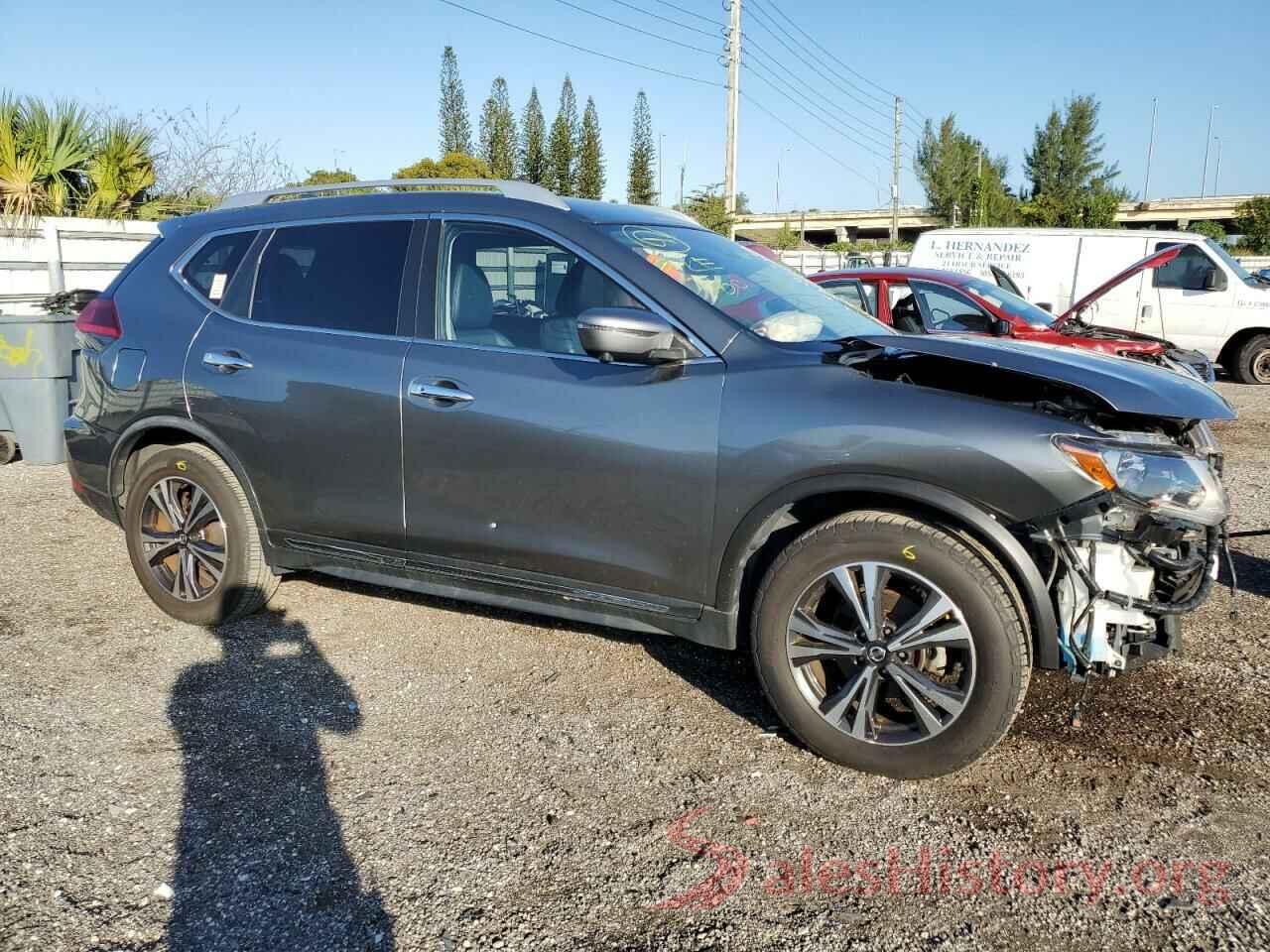 JN8AT2MT4JW456601 2018 NISSAN ROGUE