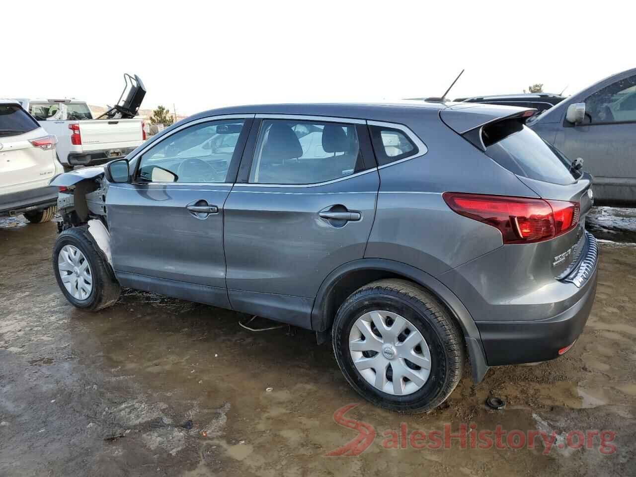 JN1BJ1CR8JW286039 2018 NISSAN ROGUE