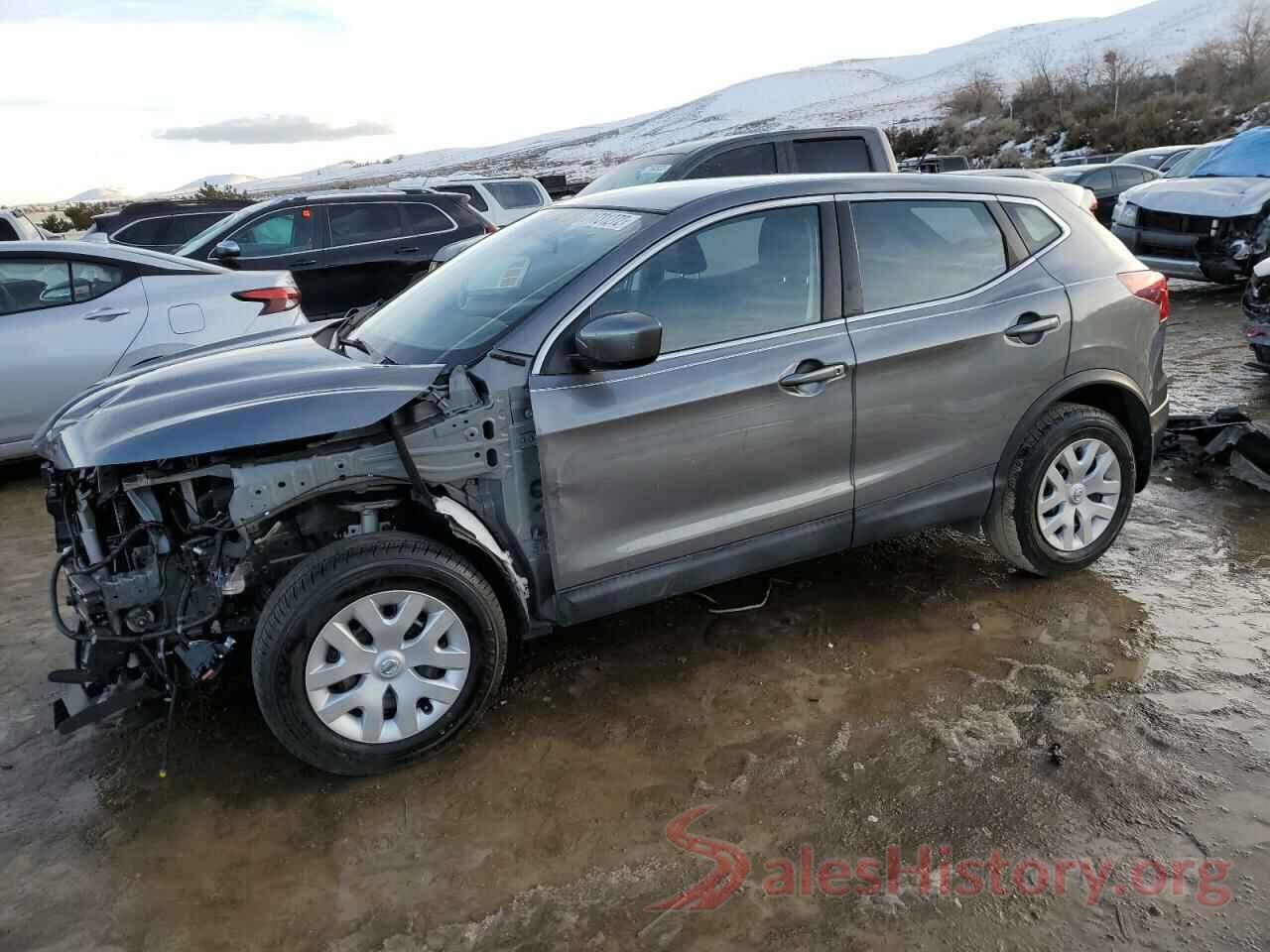 JN1BJ1CR8JW286039 2018 NISSAN ROGUE