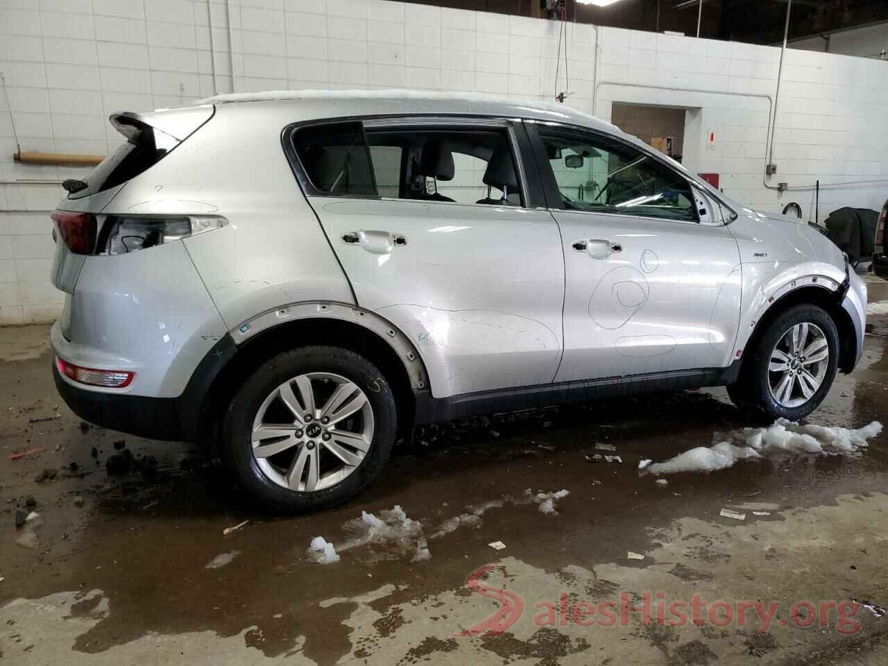 KNDPMCAC3J7303392 2018 KIA SPORTAGE