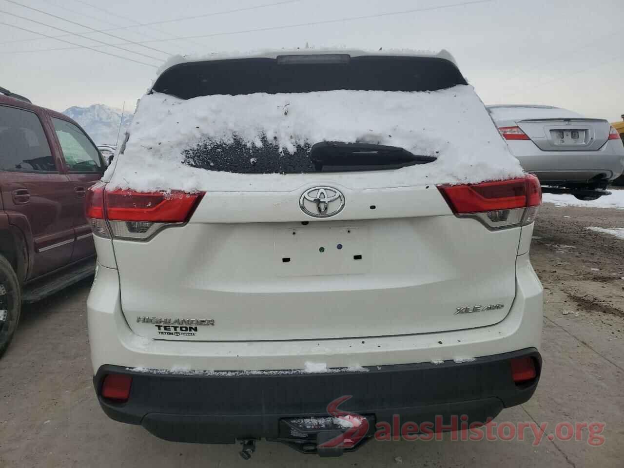 5TDJZRFH5JS524979 2018 TOYOTA HIGHLANDER