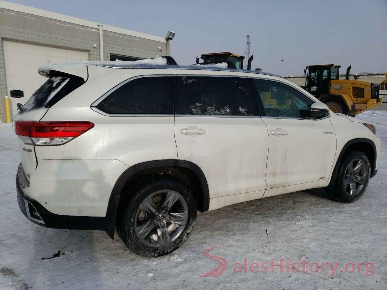 5TDDGRFHXKS060978 2019 TOYOTA HIGHLANDER