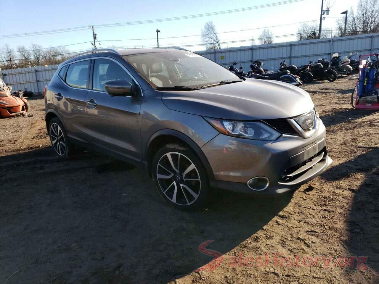 JN1BJ1CRXHW122575 2017 NISSAN ROGUE