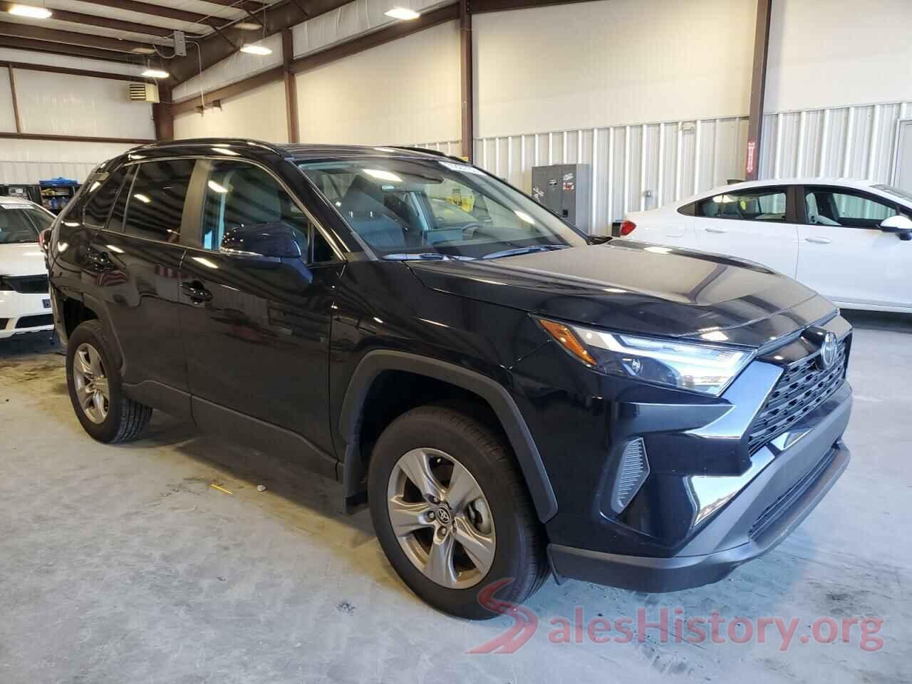 2T3W1RFV8NC178824 2022 TOYOTA RAV4