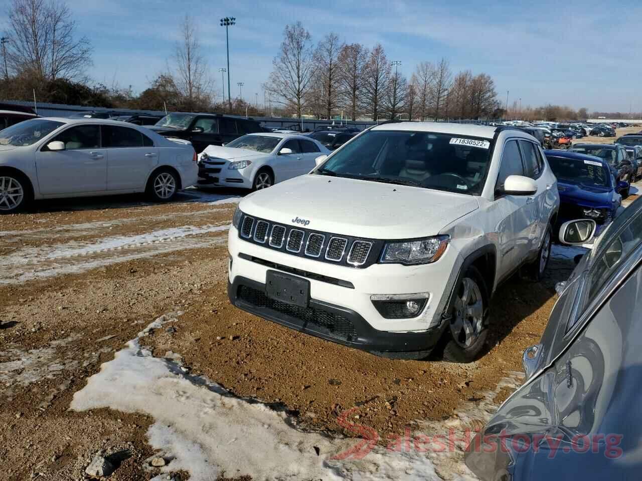 3C4NJDBBXJT435668 2018 JEEP COMPASS