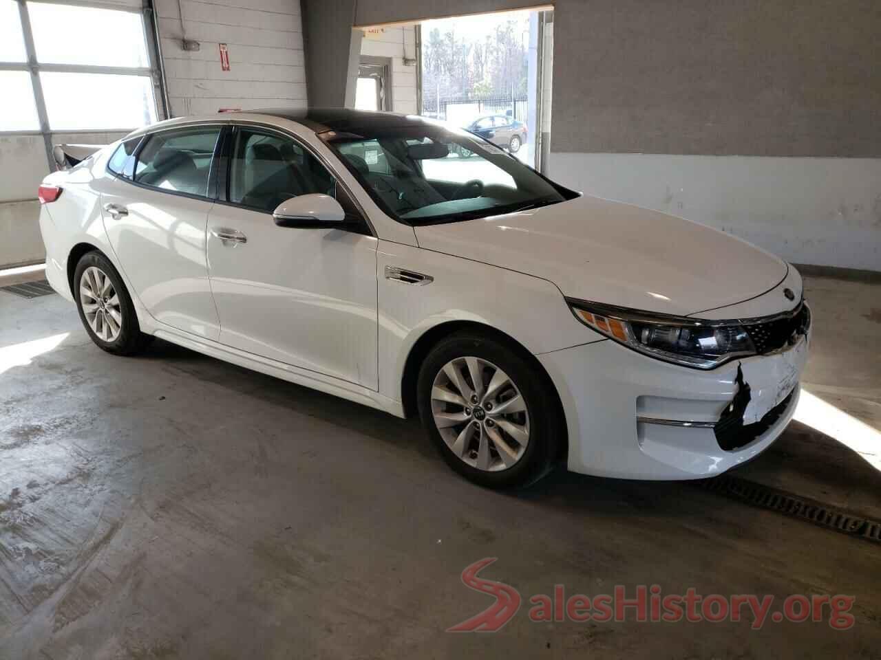 5XXGU4L35JG190569 2018 KIA OPTIMA