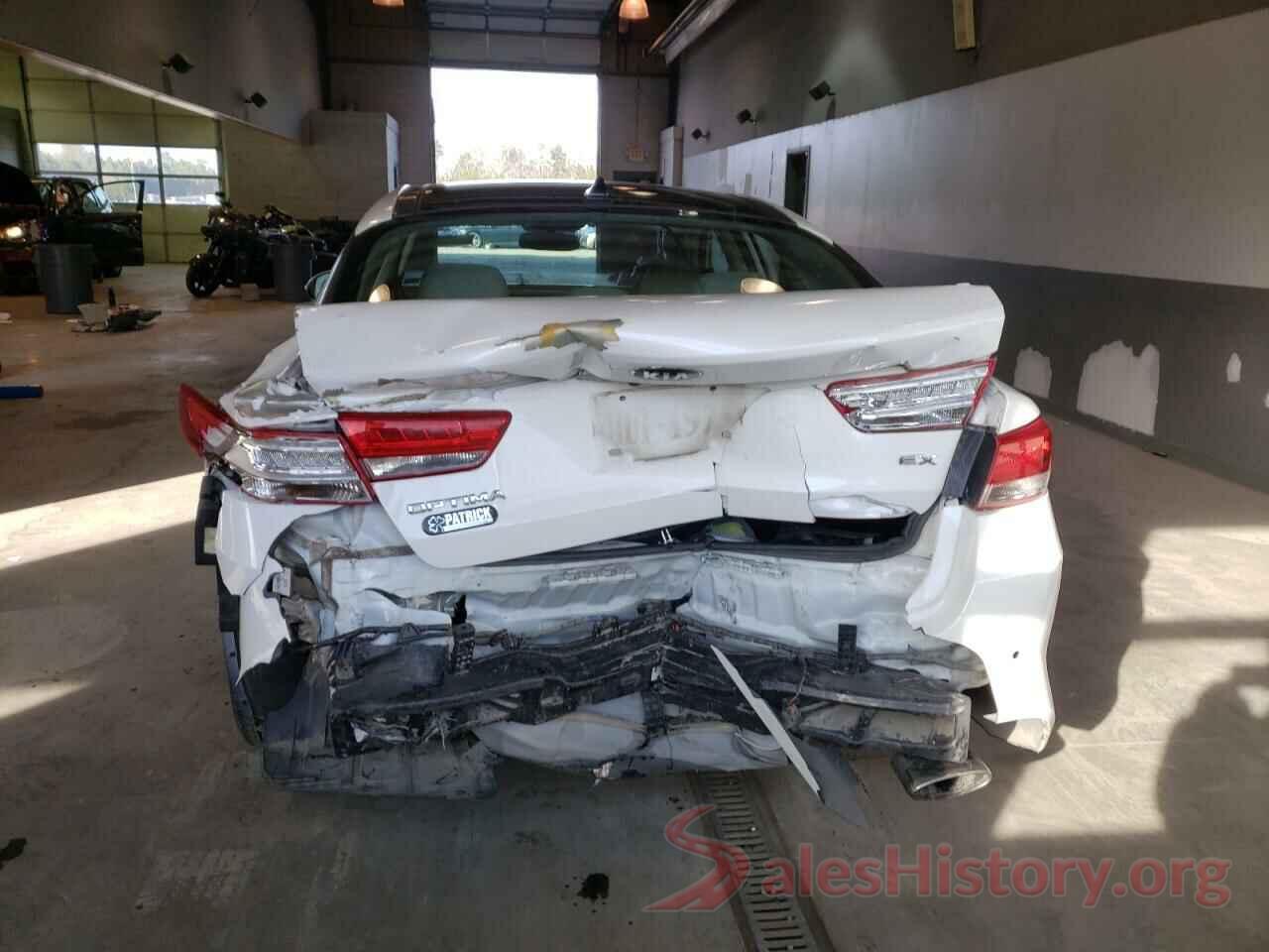 5XXGU4L35JG190569 2018 KIA OPTIMA