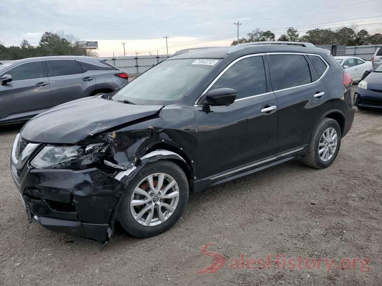 5N1AT2MT5JC734267 2018 NISSAN ROGUE