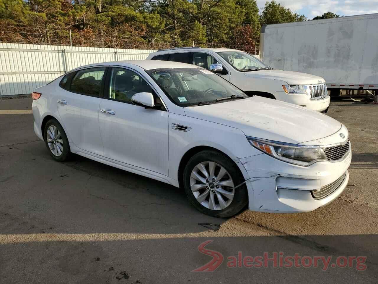 5XXGT4L38JG255014 2018 KIA OPTIMA