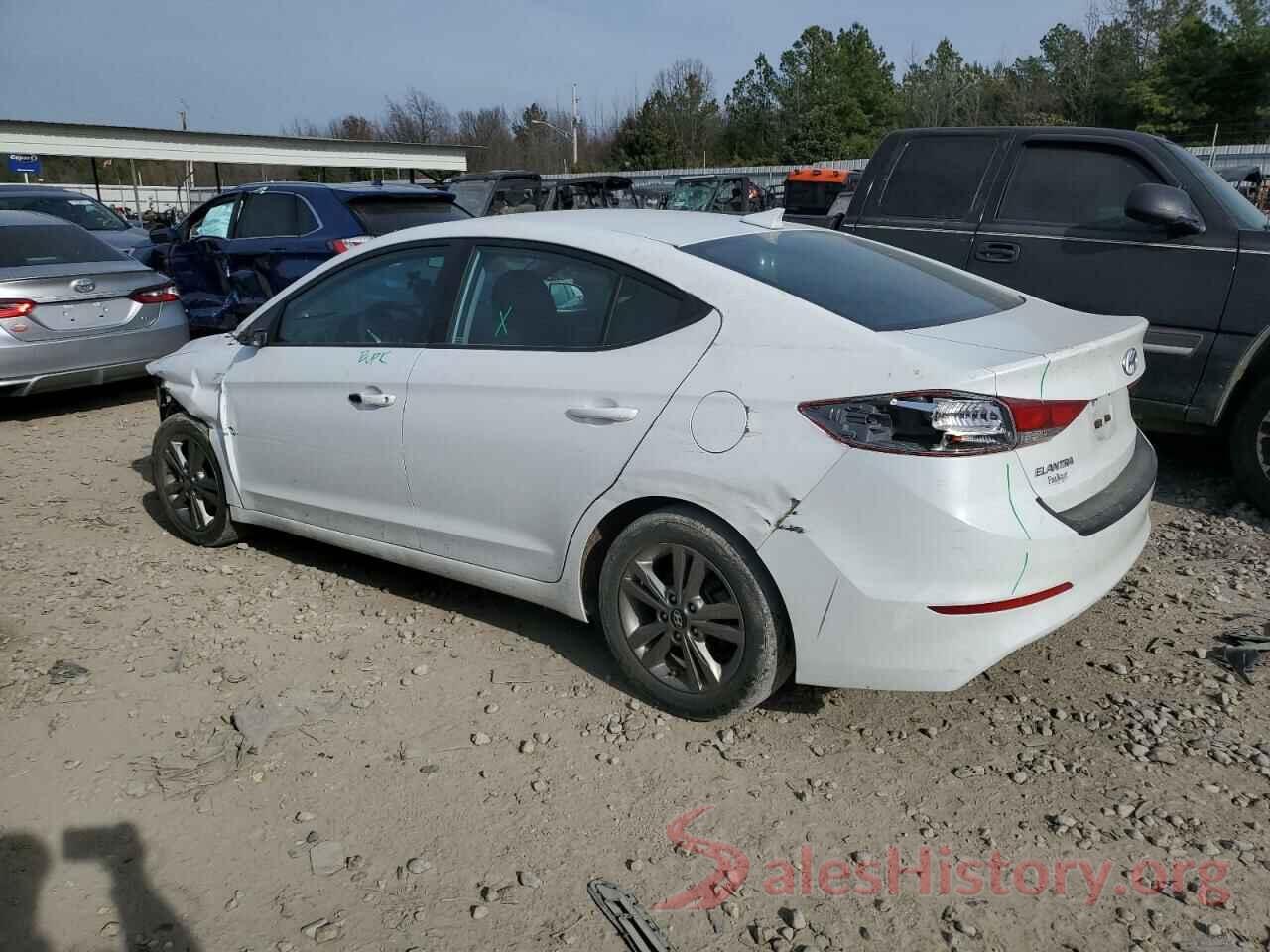 5NPD84LF8JH262676 2018 HYUNDAI ELANTRA