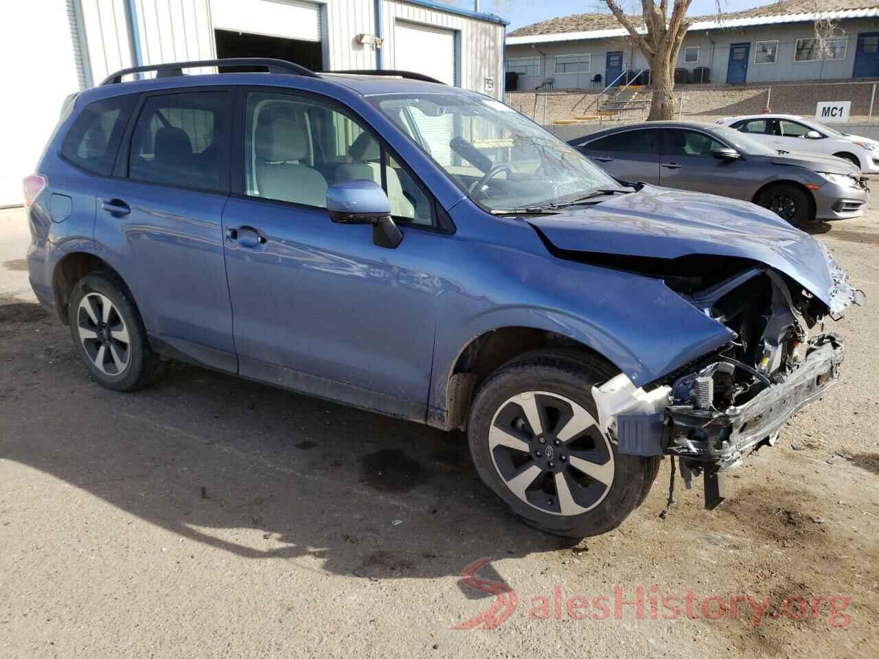 JF2SJAGC6JH467567 2018 SUBARU FORESTER