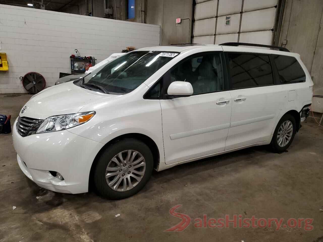 5TDYZ3DC1HS865969 2017 TOYOTA SIENNA