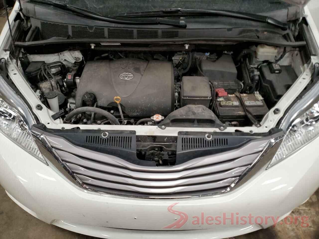 5TDYZ3DC1HS865969 2017 TOYOTA SIENNA