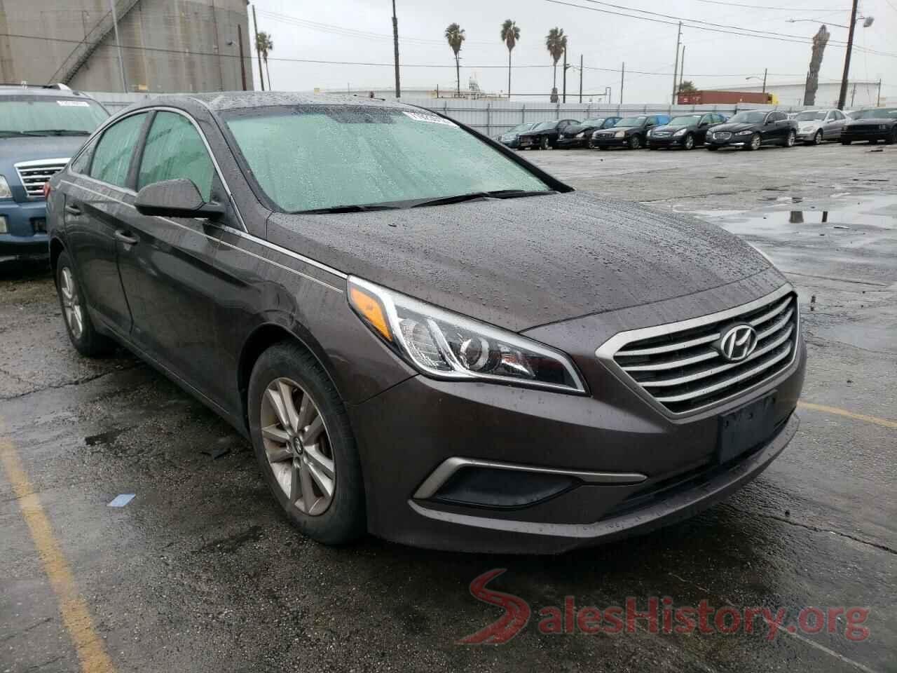 5NPE24AF8HH492463 2017 HYUNDAI SONATA