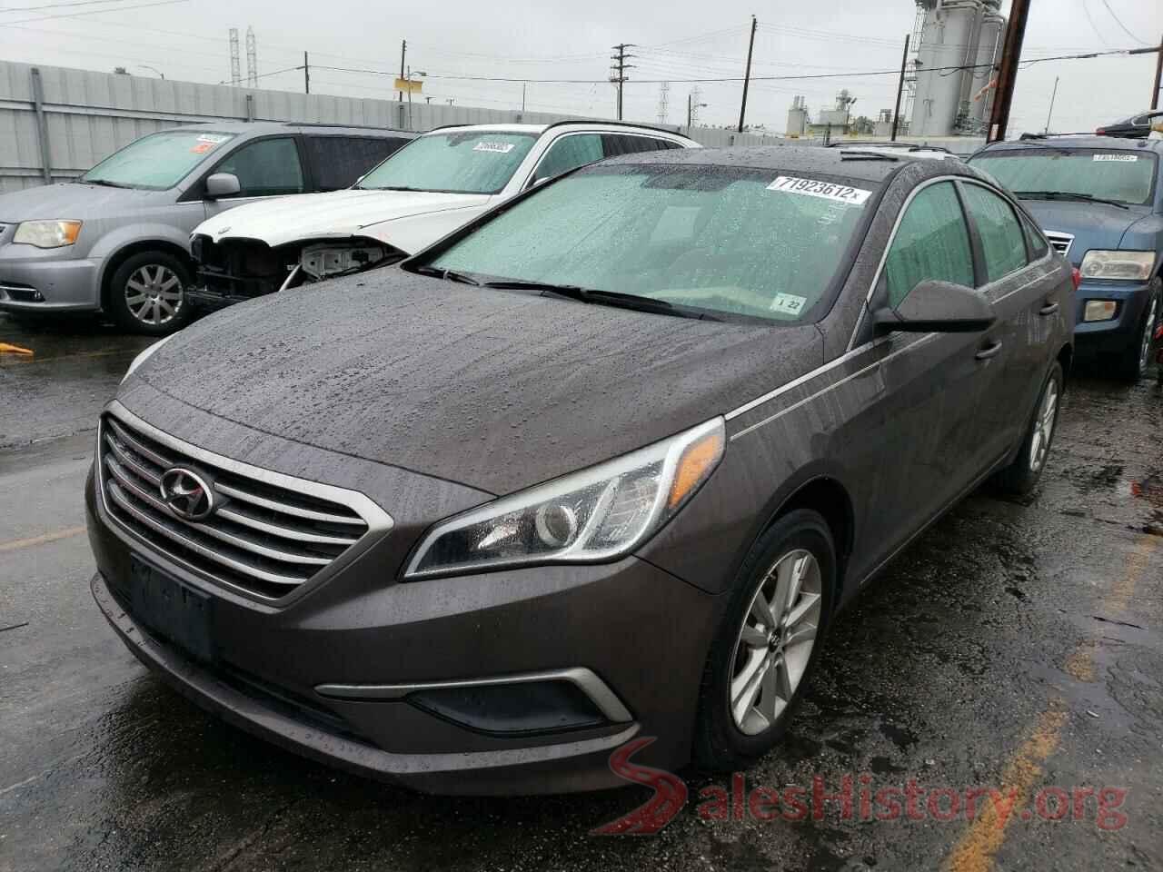 5NPE24AF8HH492463 2017 HYUNDAI SONATA