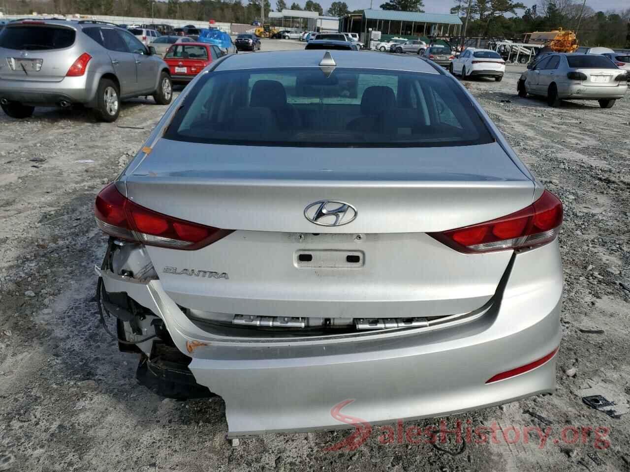 5NPD84LF7JH304206 2018 HYUNDAI ELANTRA