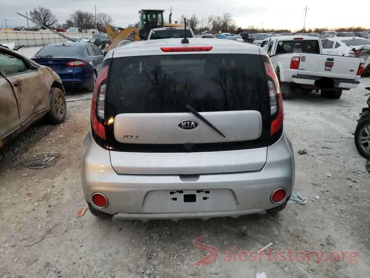 KNDJP3A55K7660489 2019 KIA SOUL