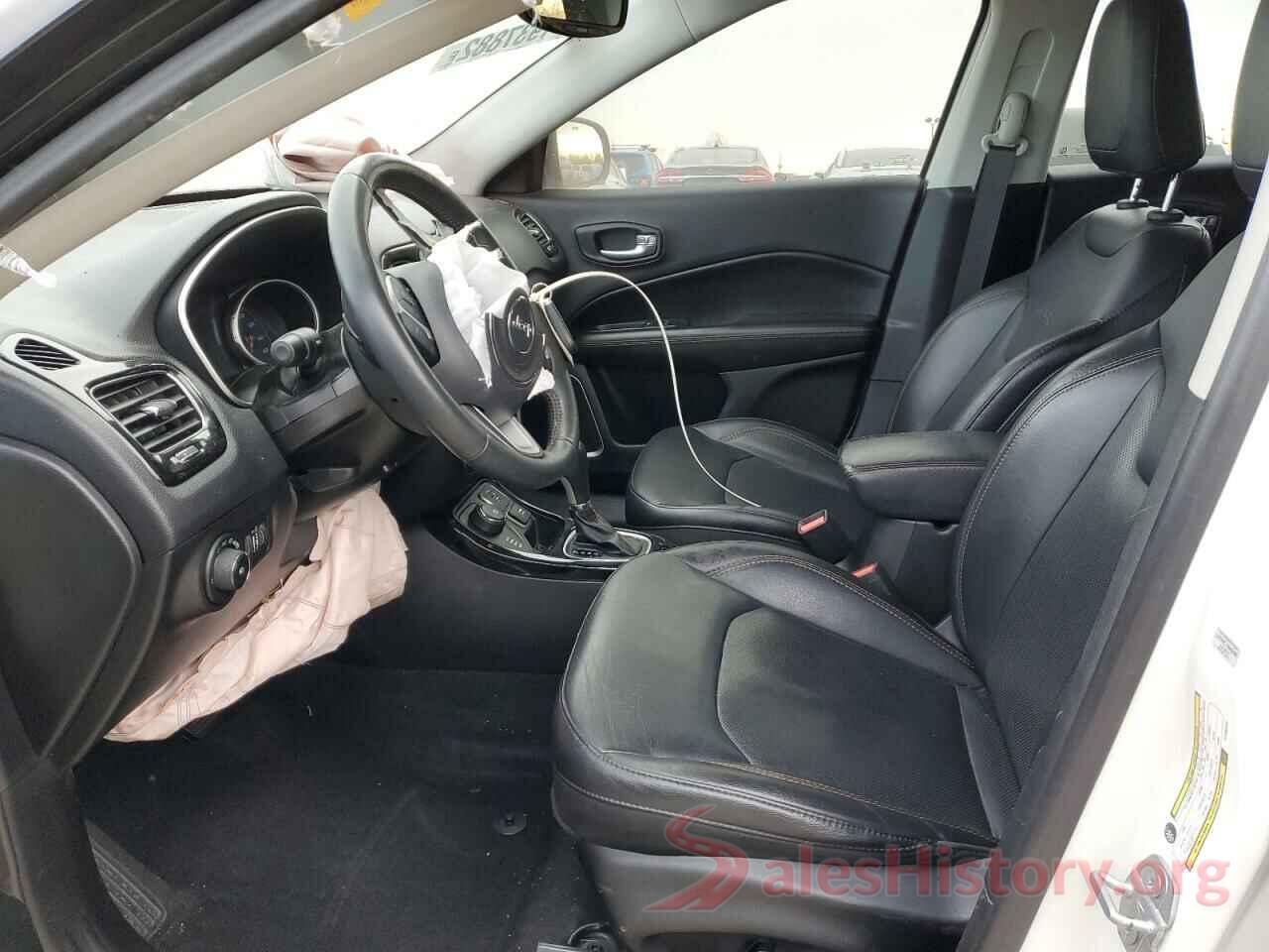 3C4NJDCB7KT596432 2019 JEEP COMPASS