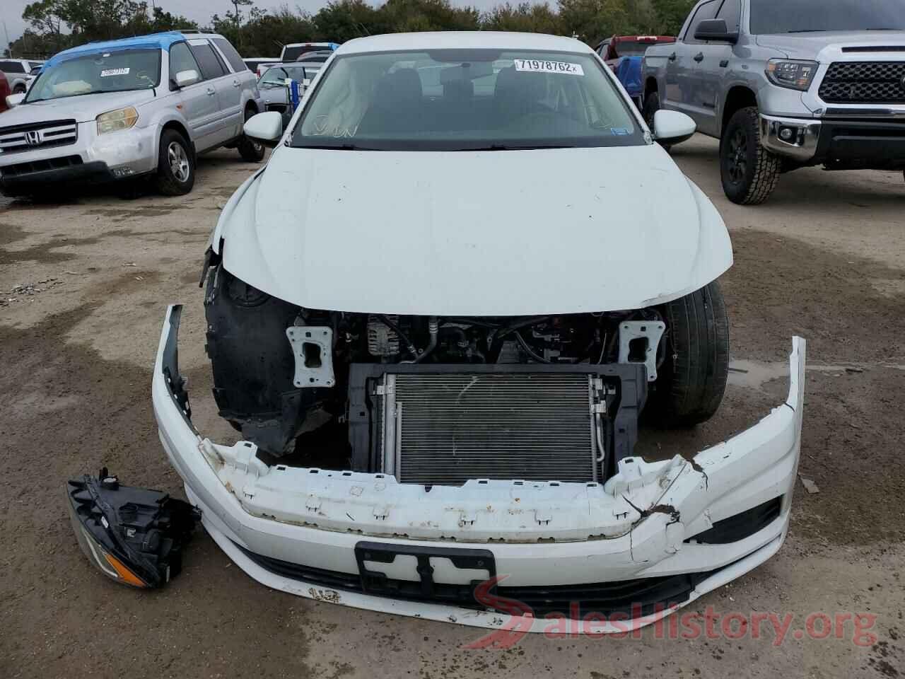 3VWC57BUXKM084168 2019 VOLKSWAGEN JETTA