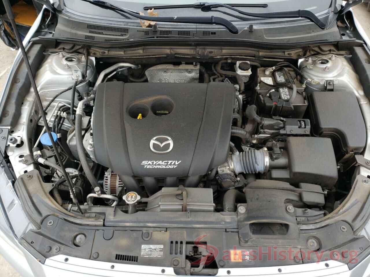 3MZBN1V30JM201542 2018 MAZDA 3