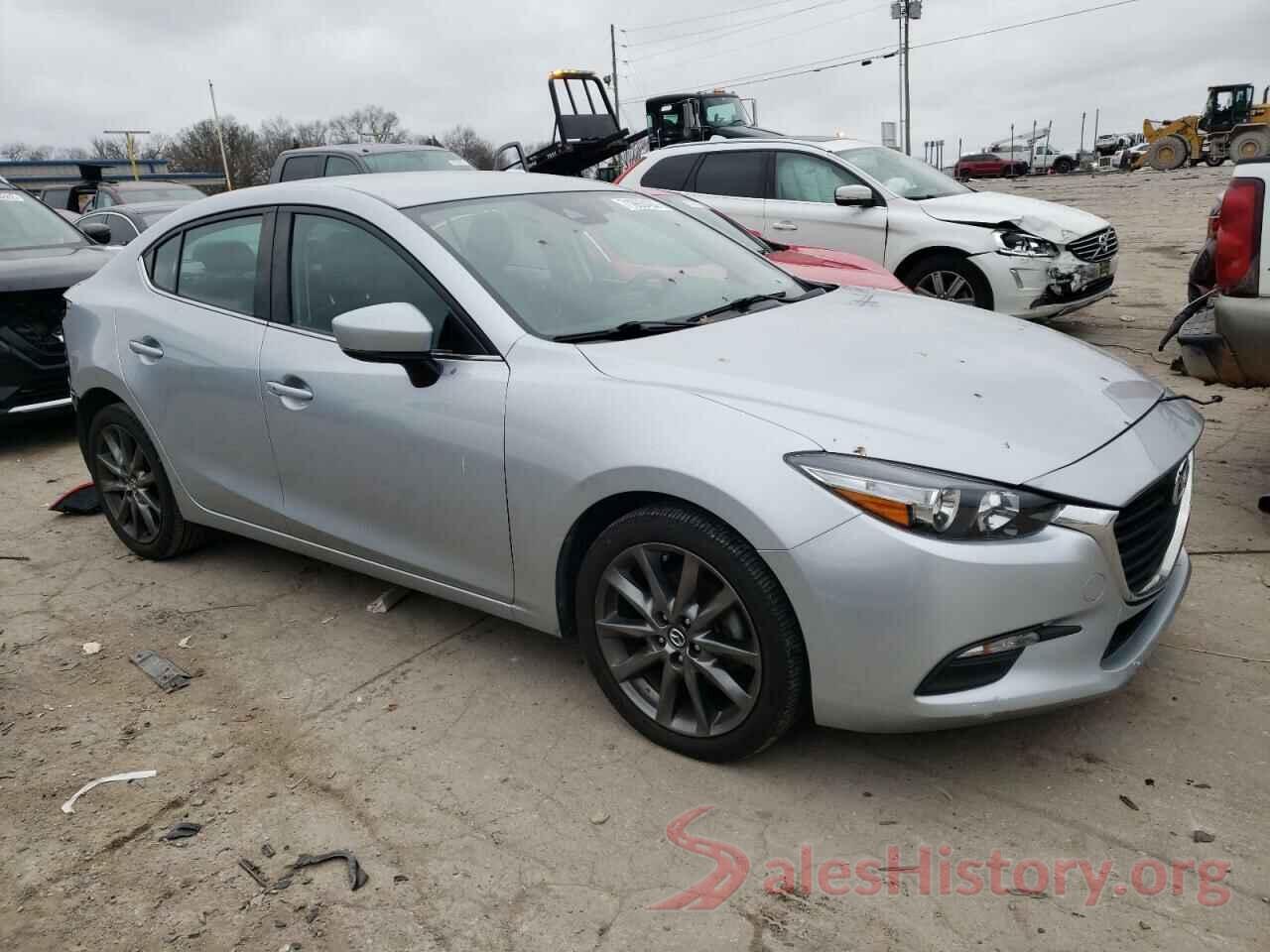 3MZBN1V30JM201542 2018 MAZDA 3