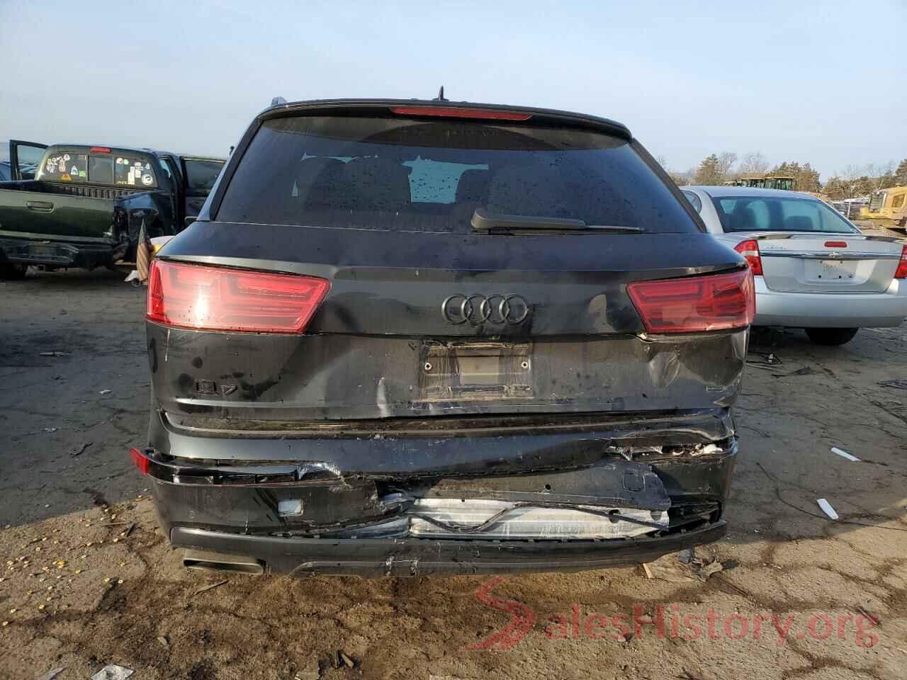 WA1LHAF7XKD038745 2019 AUDI Q7