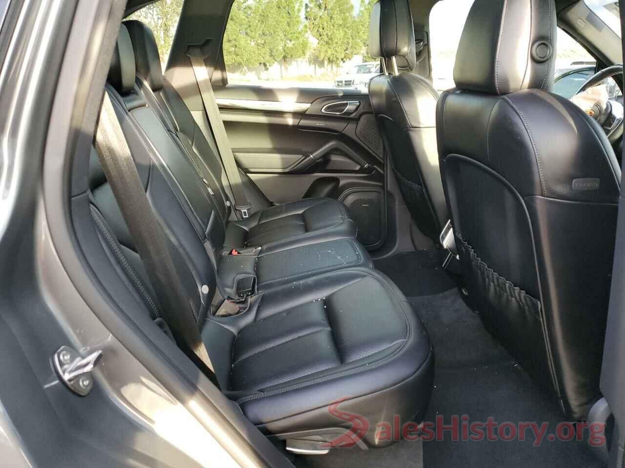 WP1AA2A29HKA88414 2017 PORSCHE CAYENNE