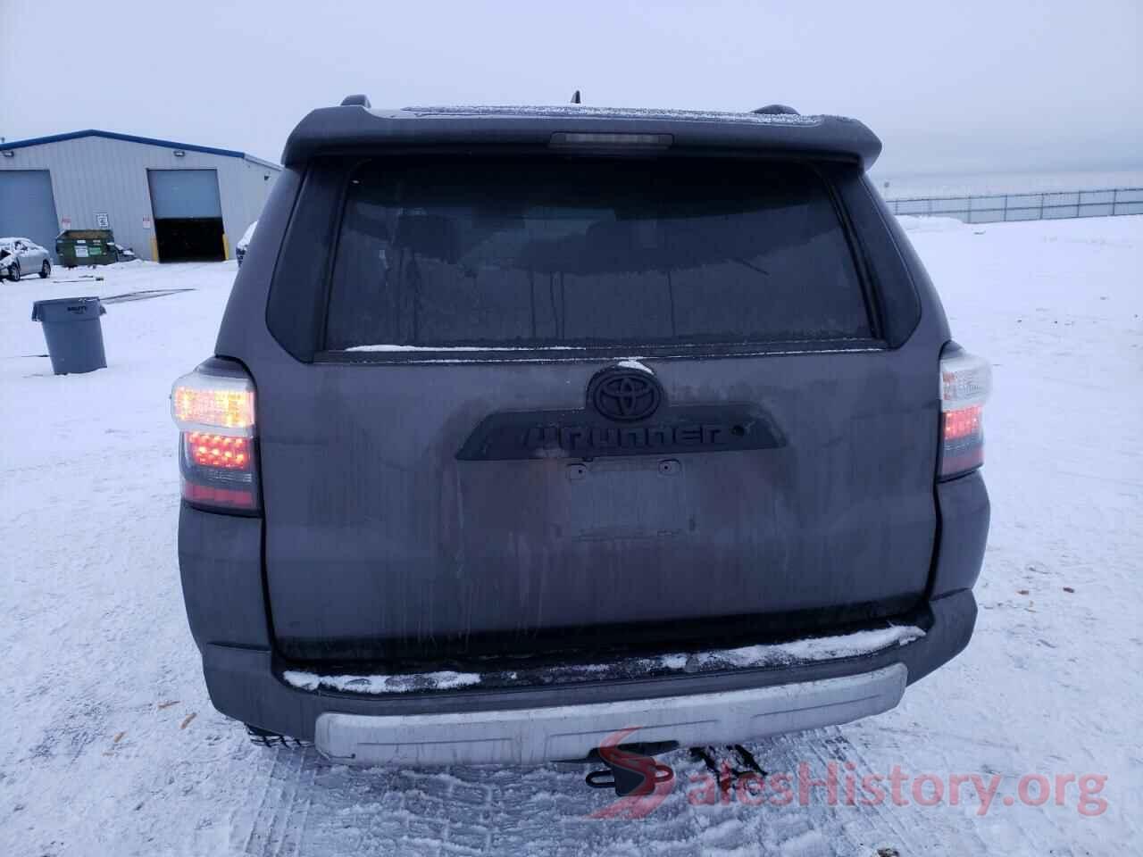 JTEBU5JR8J5599429 2018 TOYOTA 4RUNNER