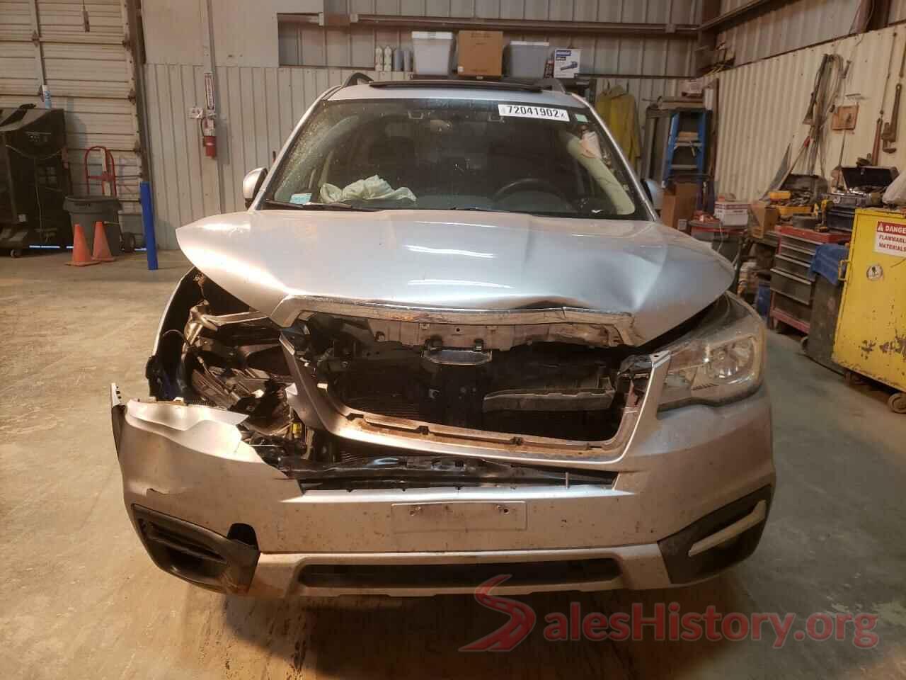 JF2SJAGC8JH543953 2018 SUBARU FORESTER