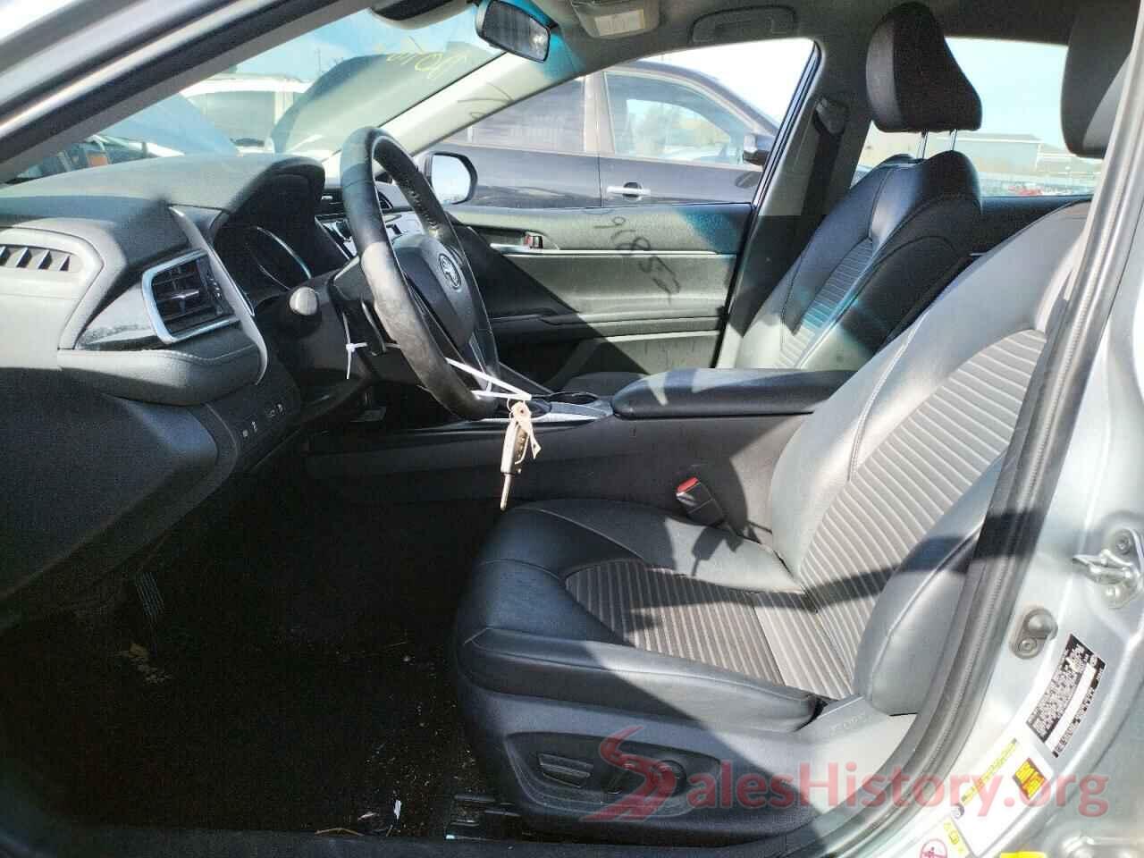 4T1B11HK9JU664241 2018 TOYOTA CAMRY