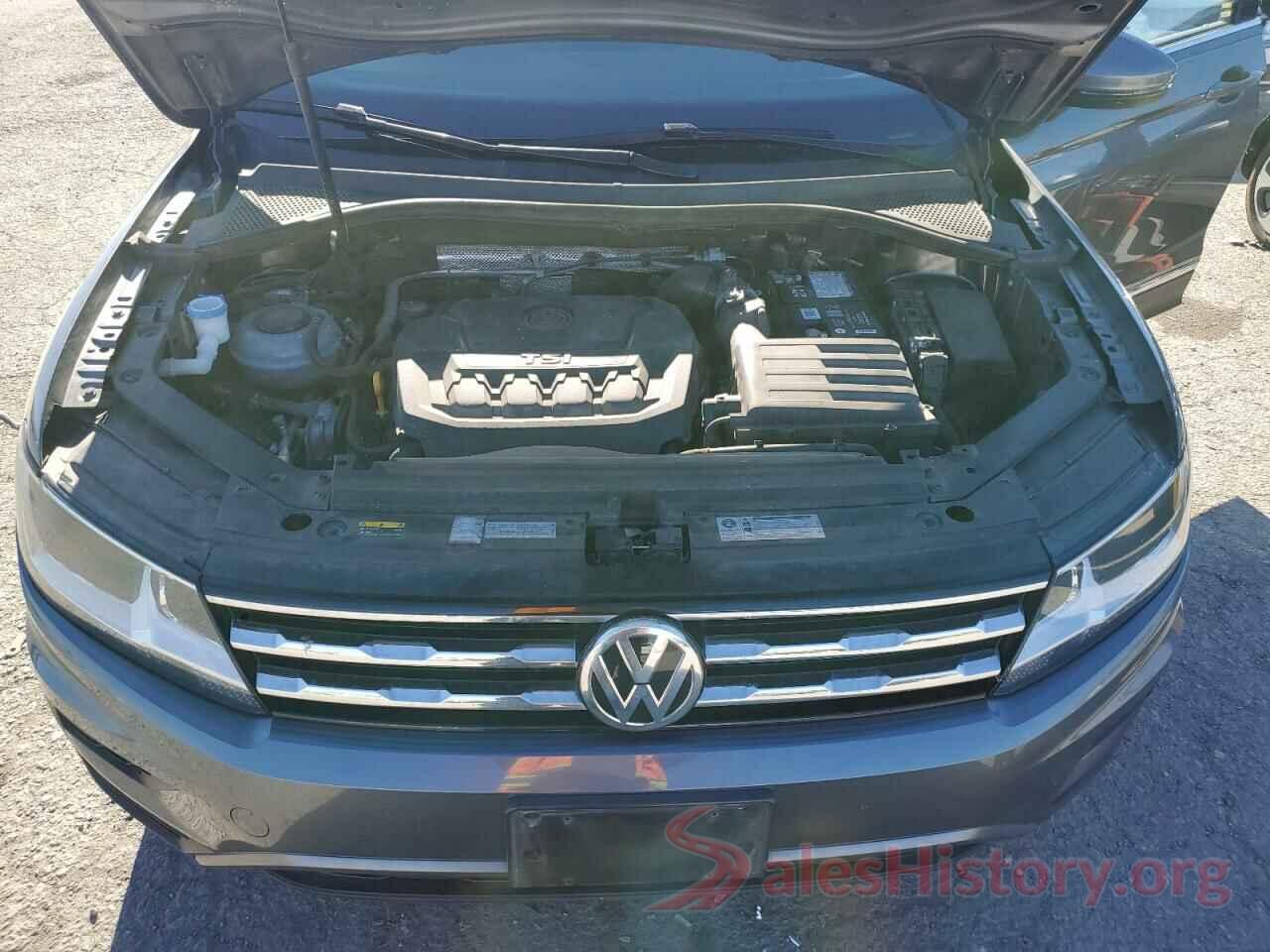 3VV3B7AX4JM054686 2018 VOLKSWAGEN TIGUAN