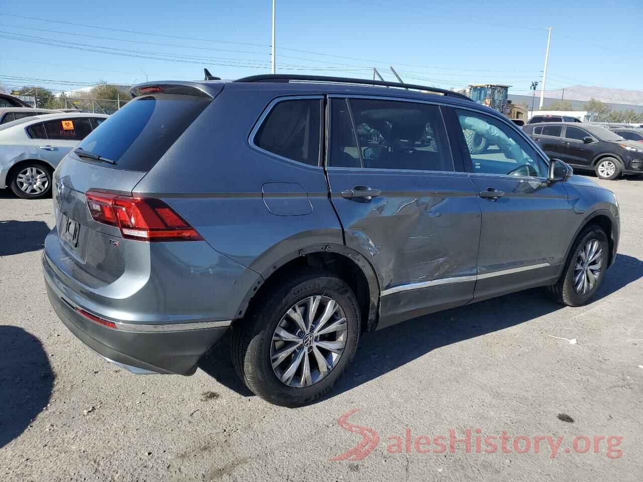 3VV3B7AX4JM054686 2018 VOLKSWAGEN TIGUAN