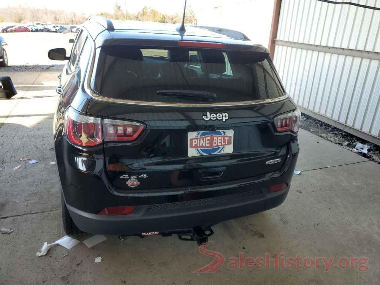 3C4NJDBB2KT696052 2019 JEEP COMPASS