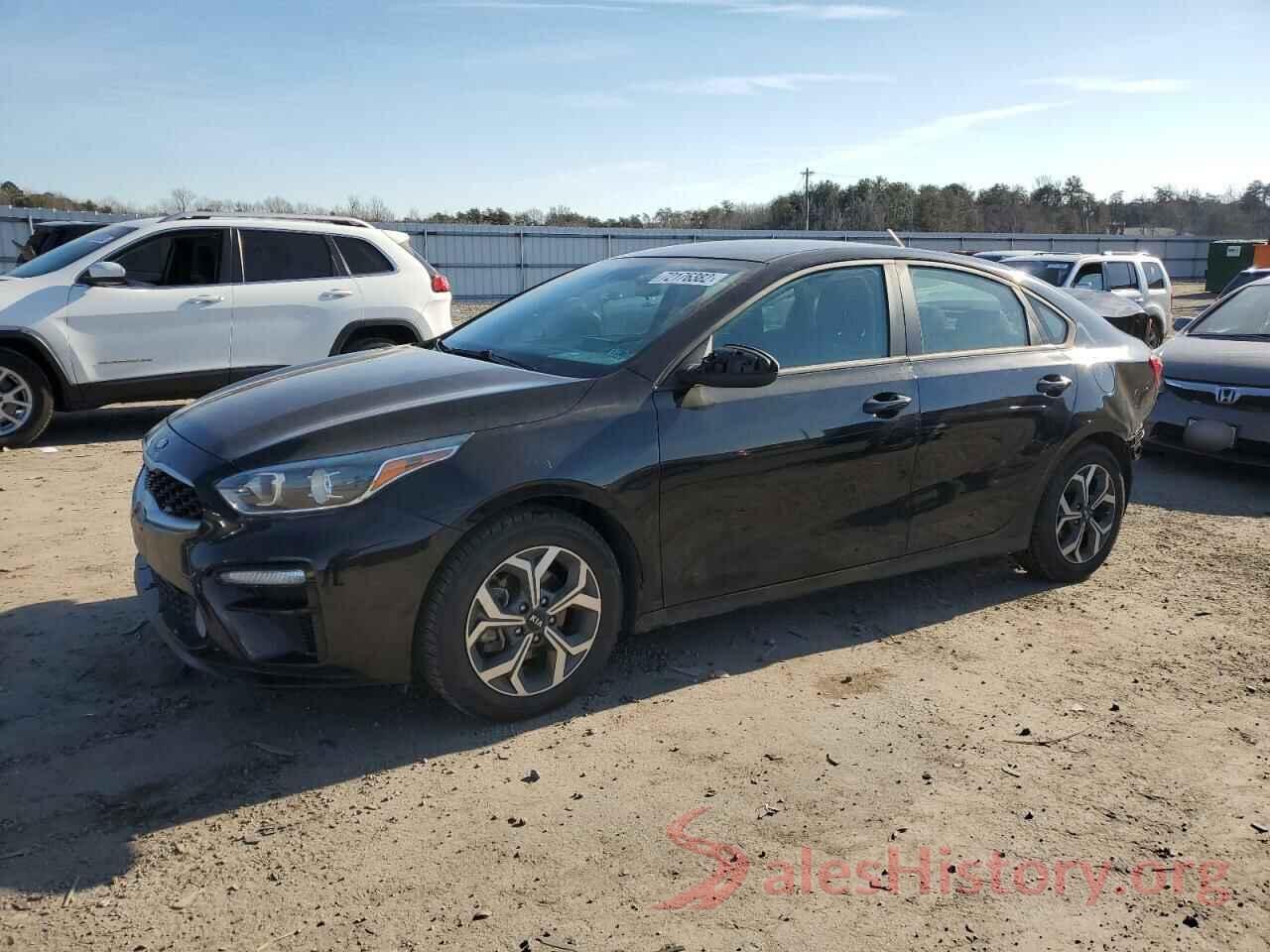 3KPF24AD6KE105892 2019 KIA FORTE