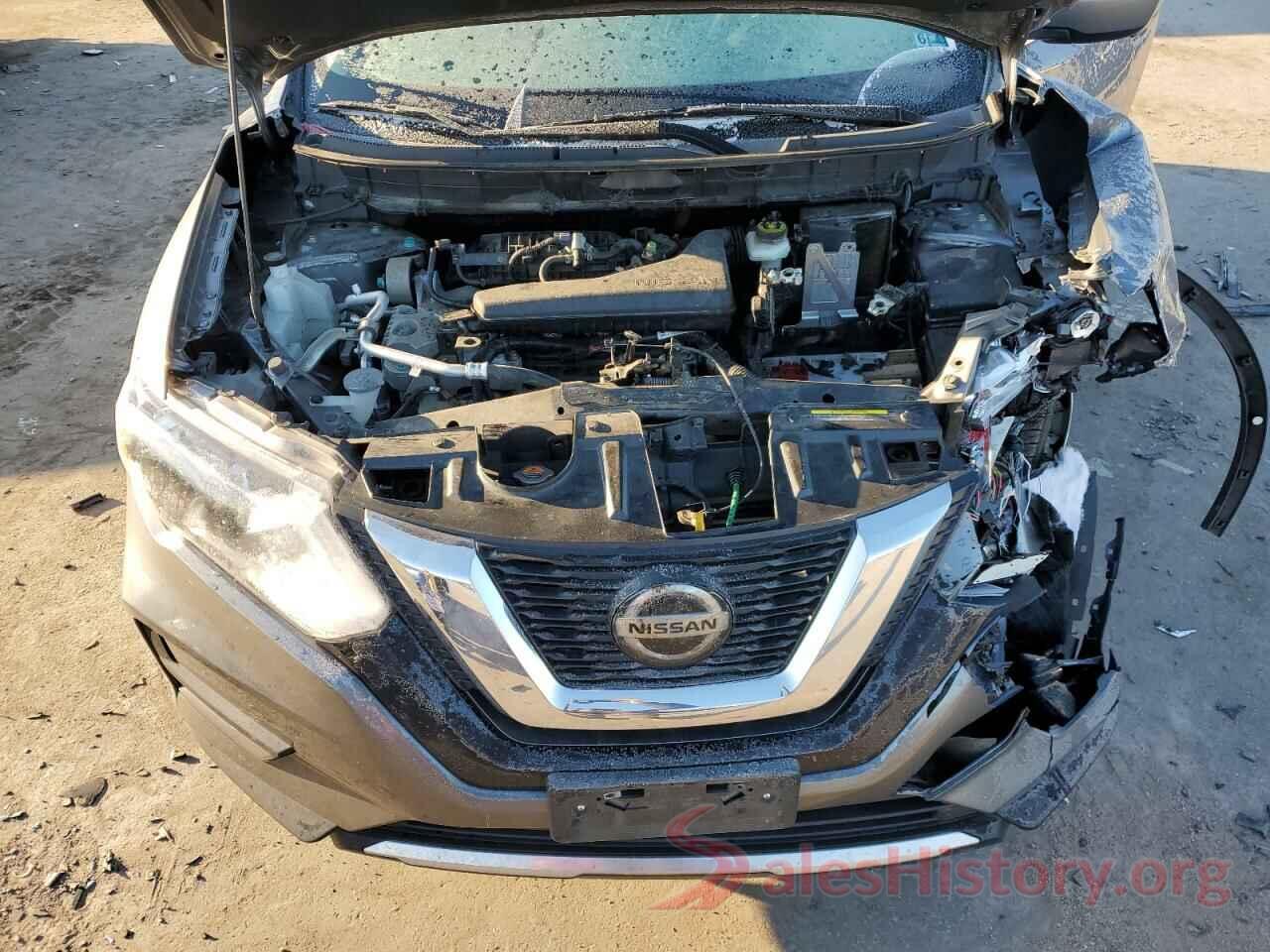 KNMAT2MV7JP580322 2018 NISSAN ROGUE