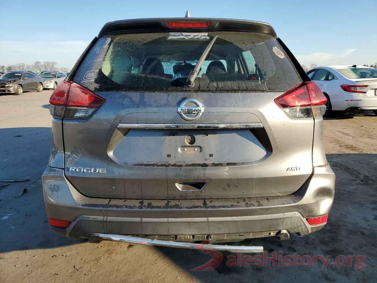 KNMAT2MV7JP580322 2018 NISSAN ROGUE