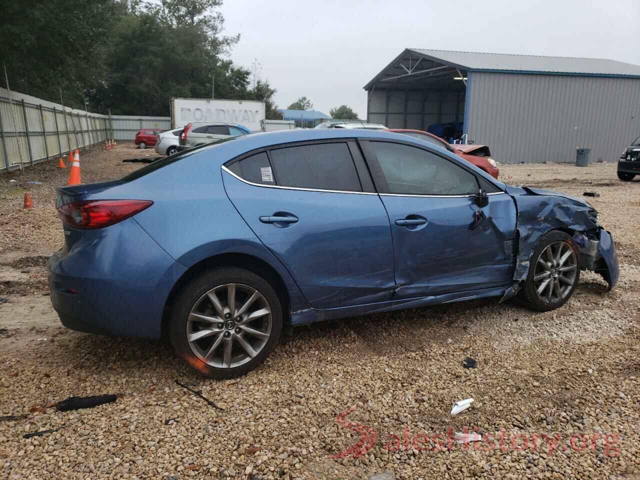 3MZBN1V36JM214652 2018 MAZDA 3