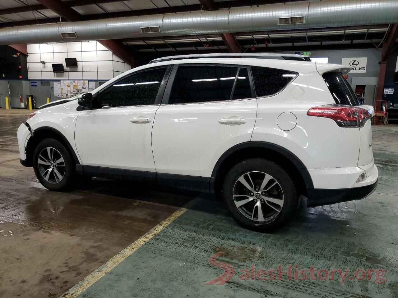 JTMRFREV2HJ144699 2017 TOYOTA RAV4