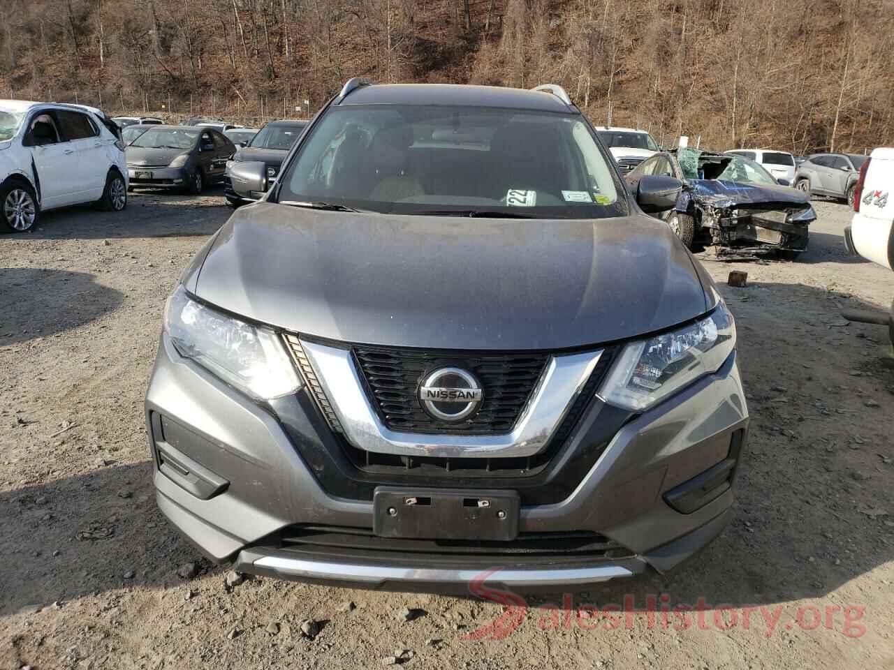 5N1AT2MV2JC807256 2018 NISSAN ROGUE