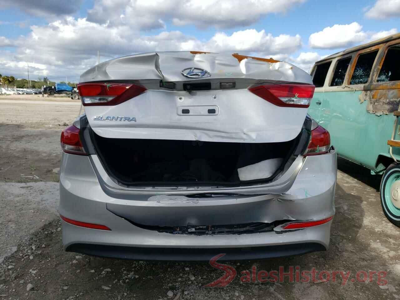 5NPD84LF4JH326910 2018 HYUNDAI ELANTRA