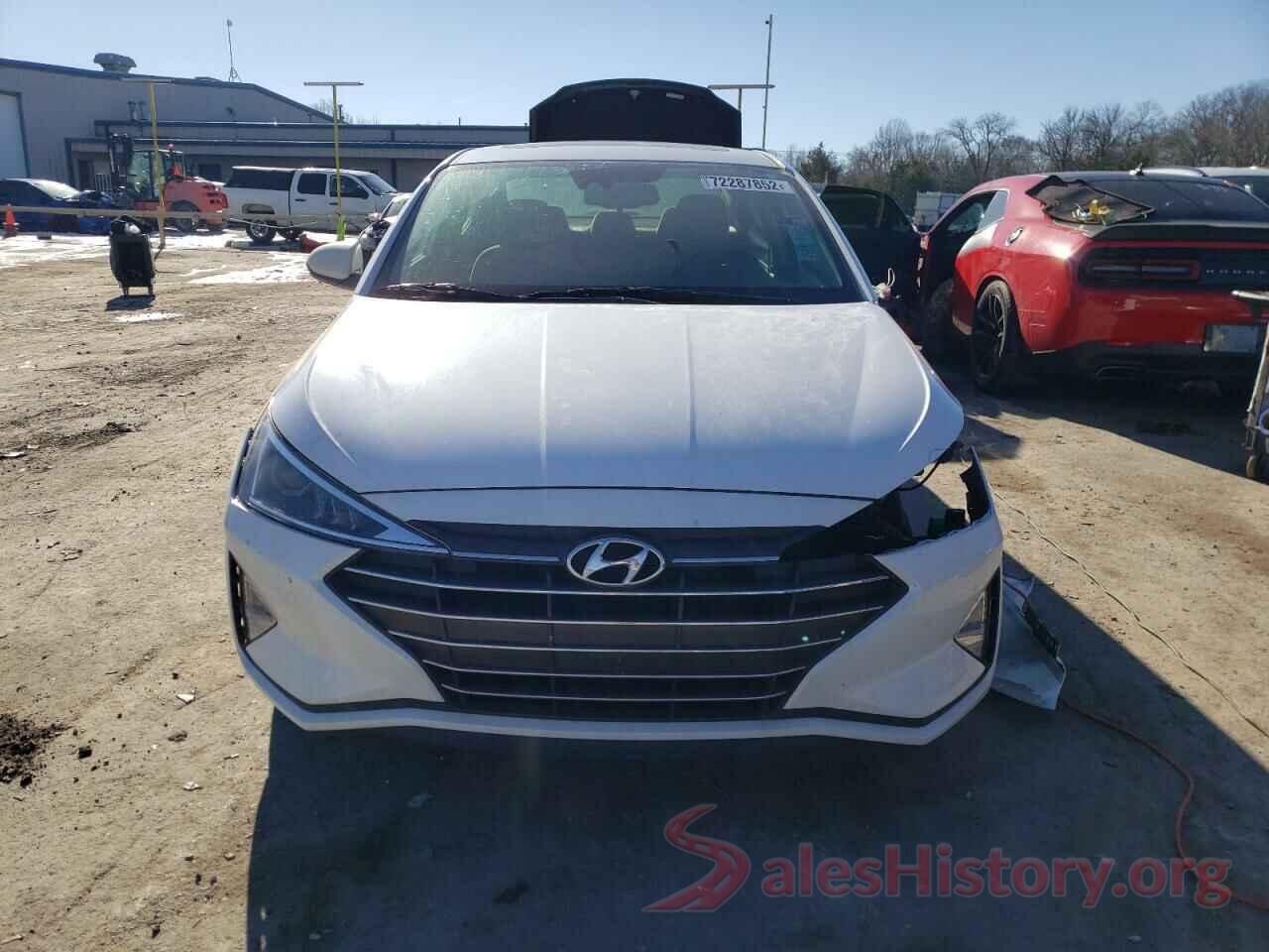 5NPD84LF1KH421488 2019 HYUNDAI ELANTRA