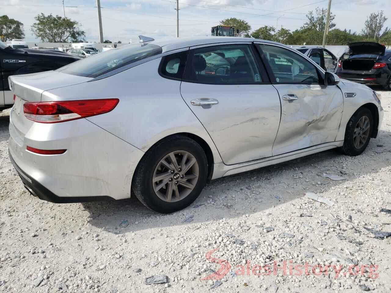 5XXGT4L32LG434135 2020 KIA OPTIMA