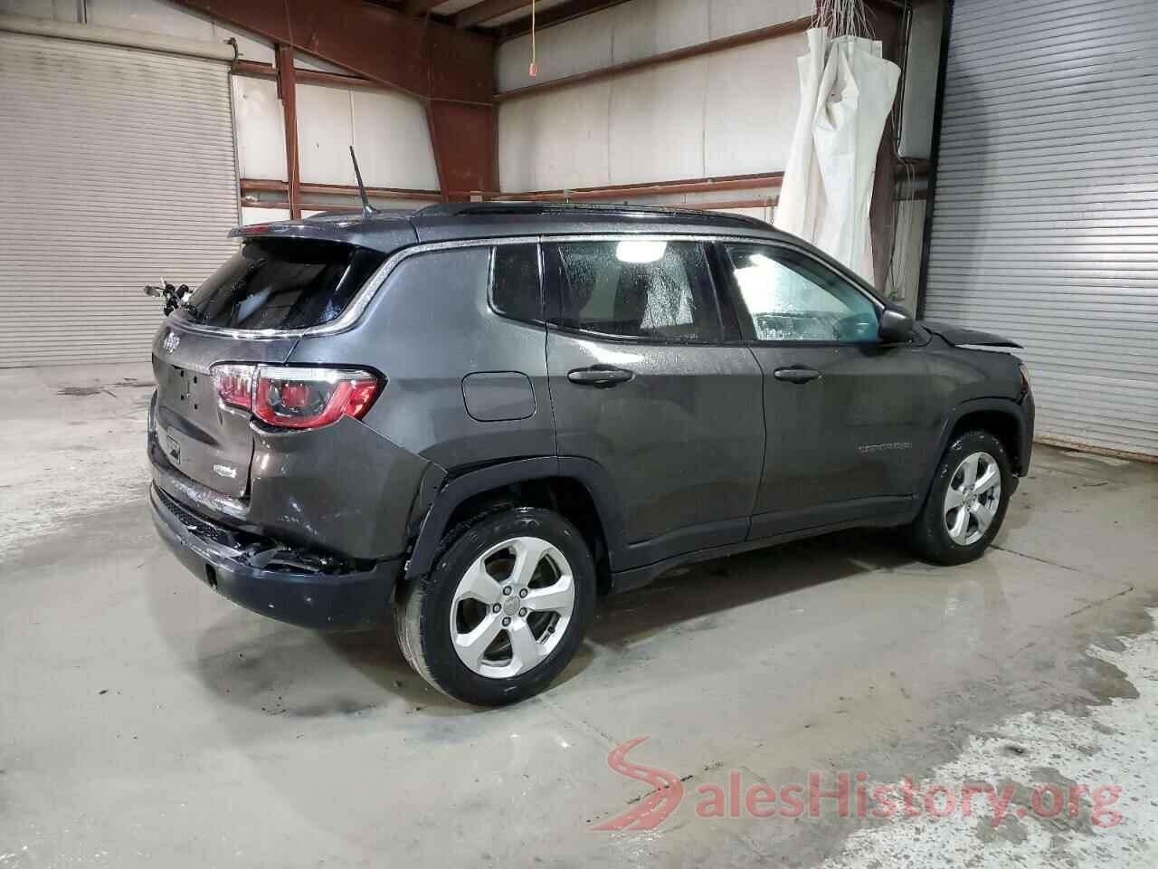 3C4NJDBB7JT492829 2018 JEEP COMPASS