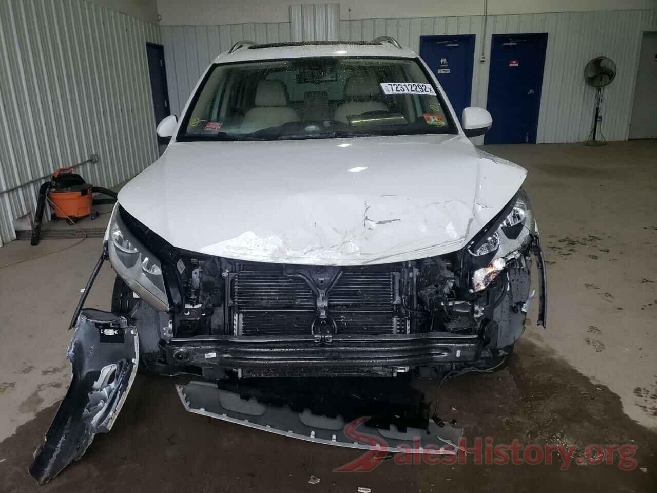 WVGSV7AX4HK026918 2017 VOLKSWAGEN TIGUAN