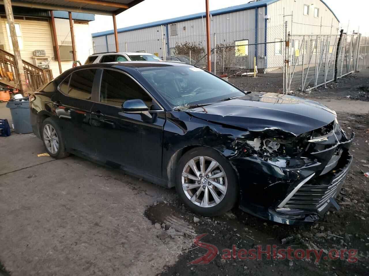 4T1C11AK9MU492831 2021 TOYOTA CAMRY