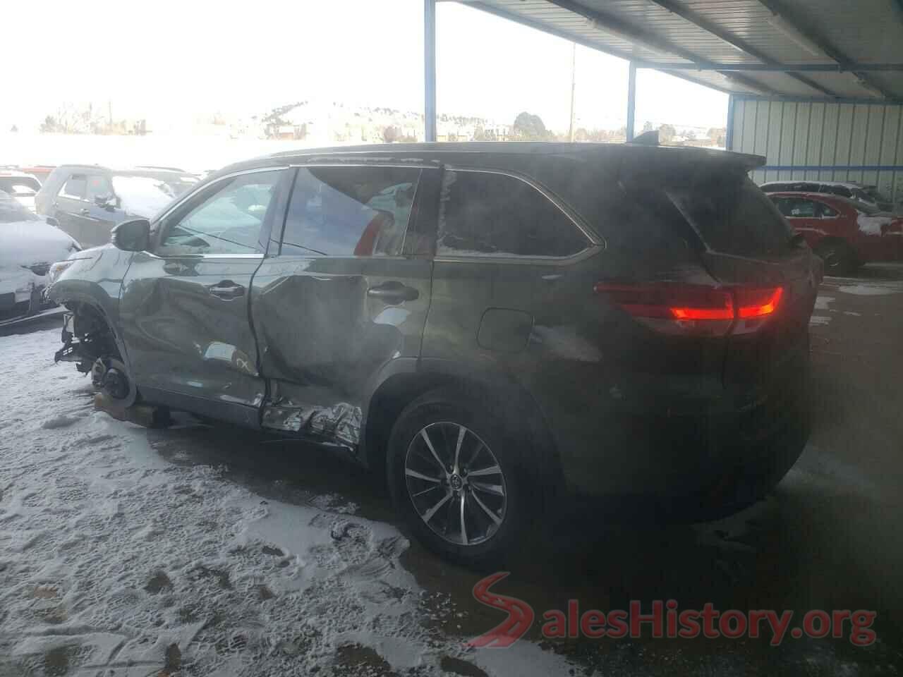 5TDJZRFHXKS717422 2019 TOYOTA HIGHLANDER