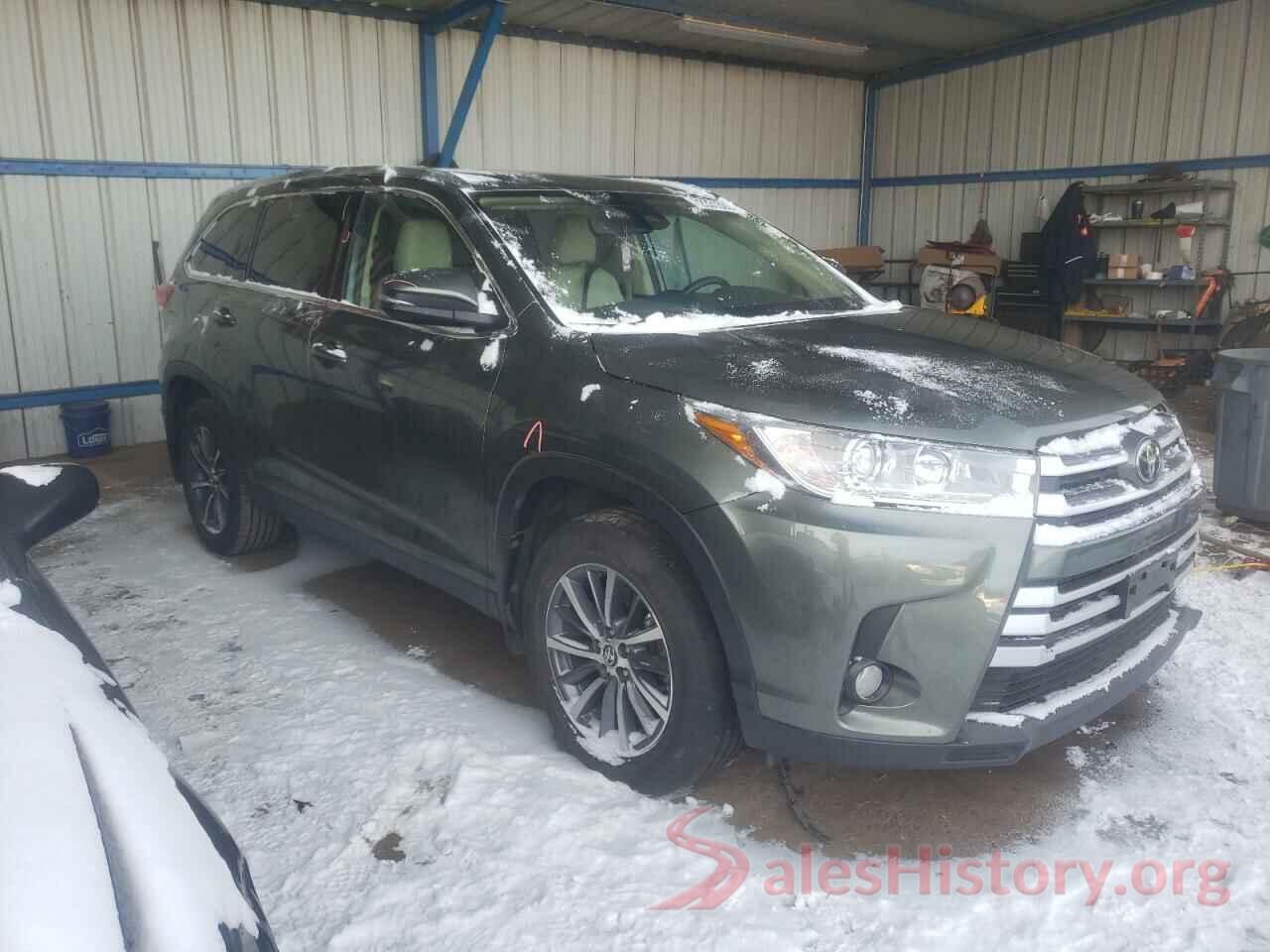 5TDJZRFHXKS717422 2019 TOYOTA HIGHLANDER