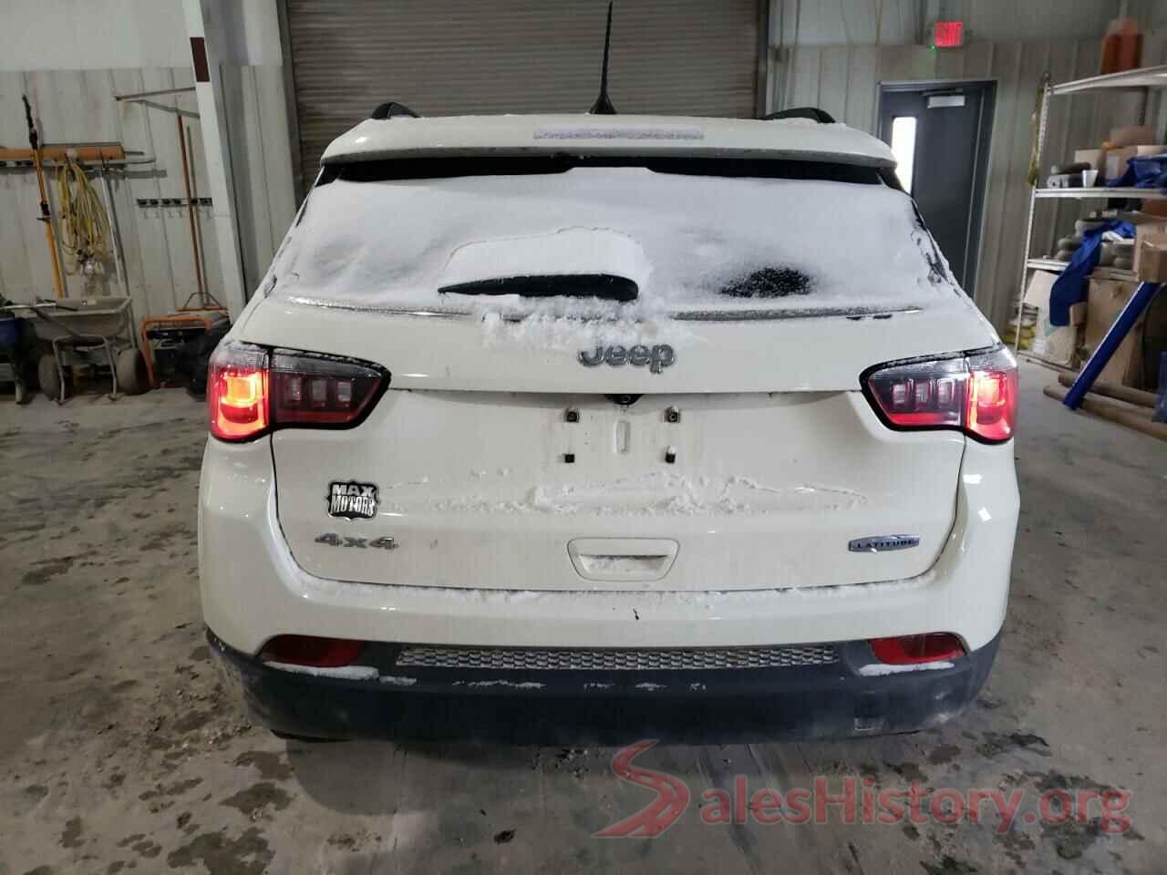 3C4NJDBB3JT147510 2018 JEEP COMPASS