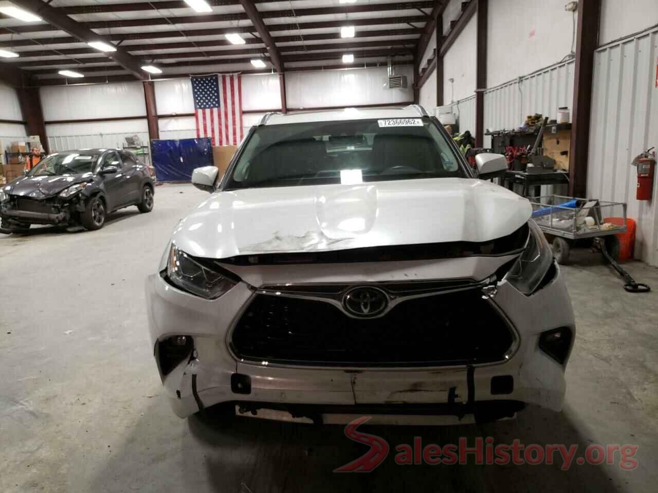 5TDFZRAH0NS095608 2022 TOYOTA HIGHLANDER