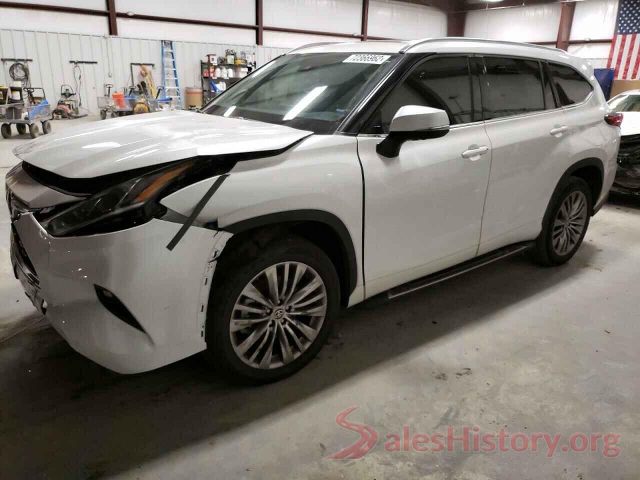 5TDFZRAH0NS095608 2022 TOYOTA HIGHLANDER